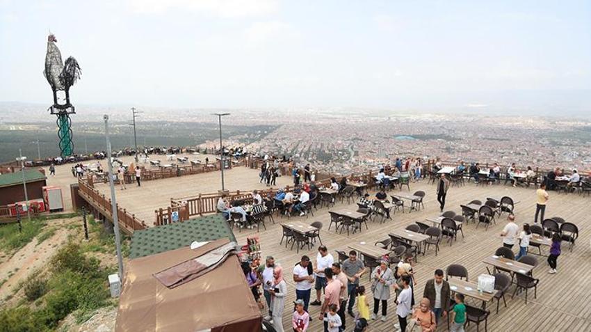 Pamukkale yerli ve yabancı turistlerin tercih noktası oldu