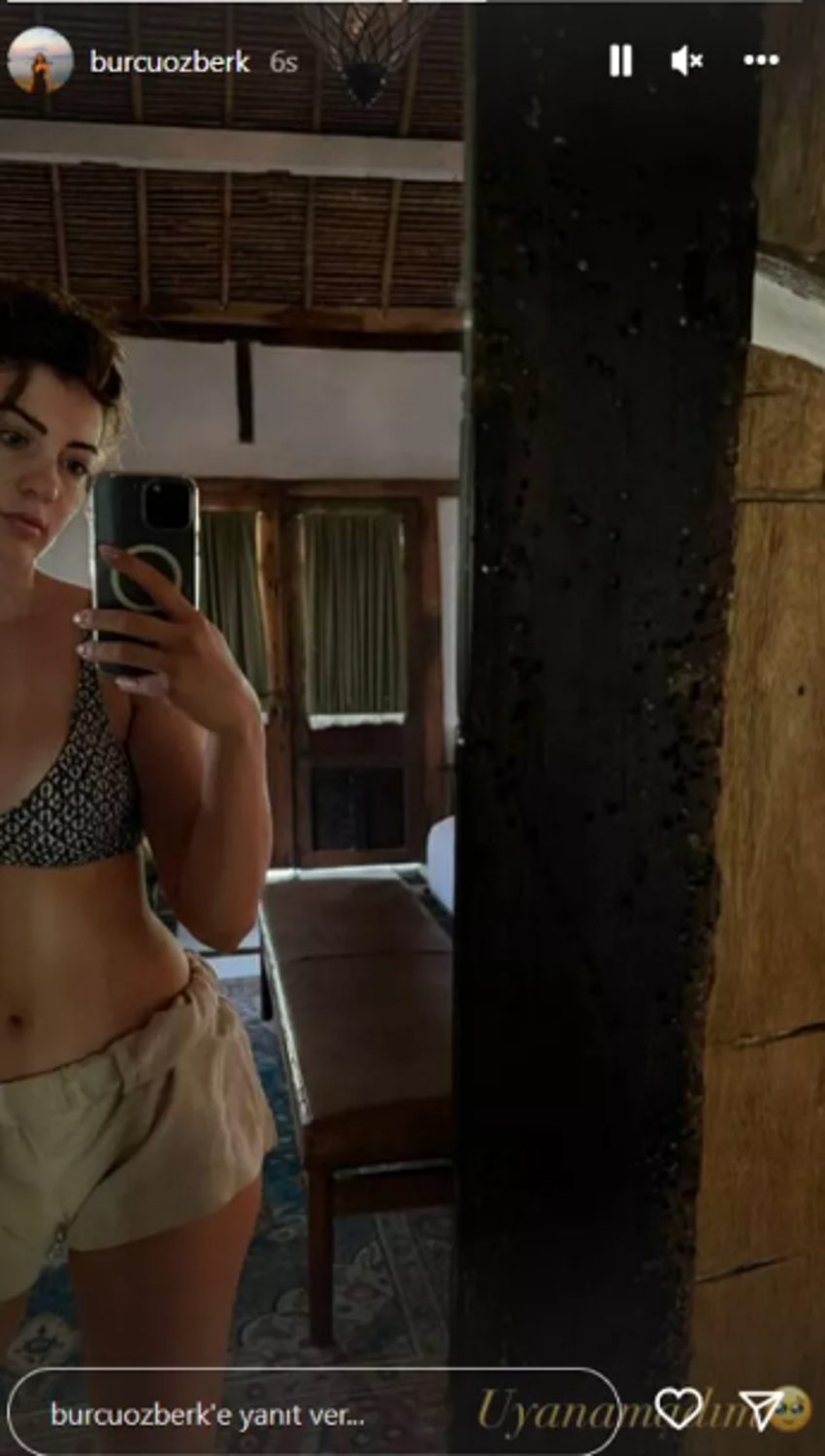 Burcu Özberk derin göğüs dekoltesiyle sosyal medyayı salladı!