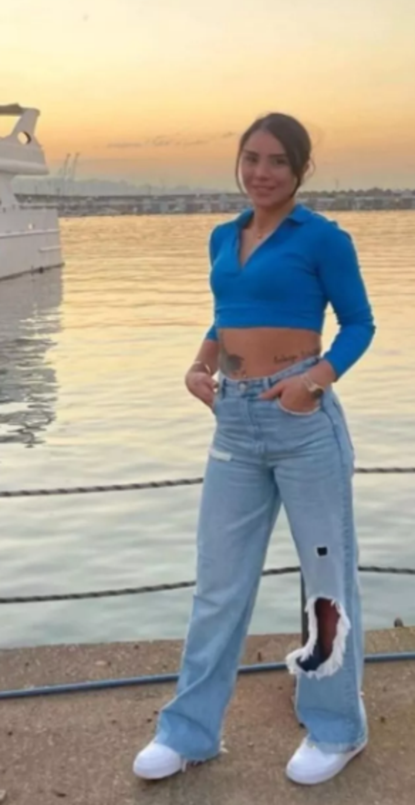 Survivor Sabriye cesur pozlarıyla dikkat çekti!