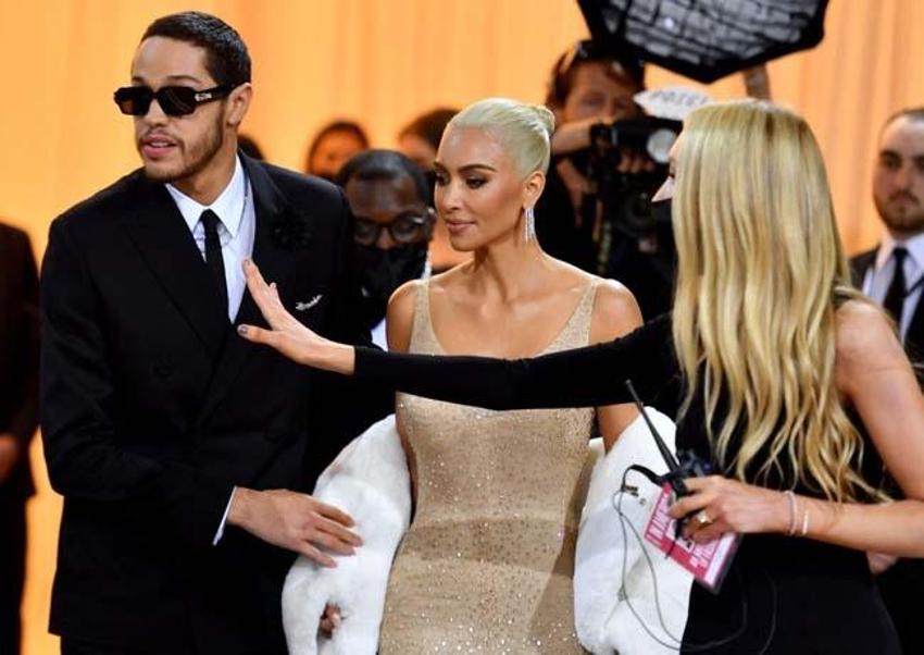 Kim Kardashian Met Gala'ya Marilyn Monroe'nun ikonik elbisesiyle katıldı,olay oldu!