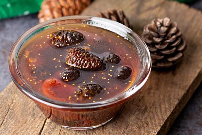 Astım ve bronşit için doğal şifa! İltihap ve enfeksiyon ile savaşıyor, öksürük önleyici, balgam söktürücü... Günde iki kaşığı yetiyor, C, K, B vitaminleri...