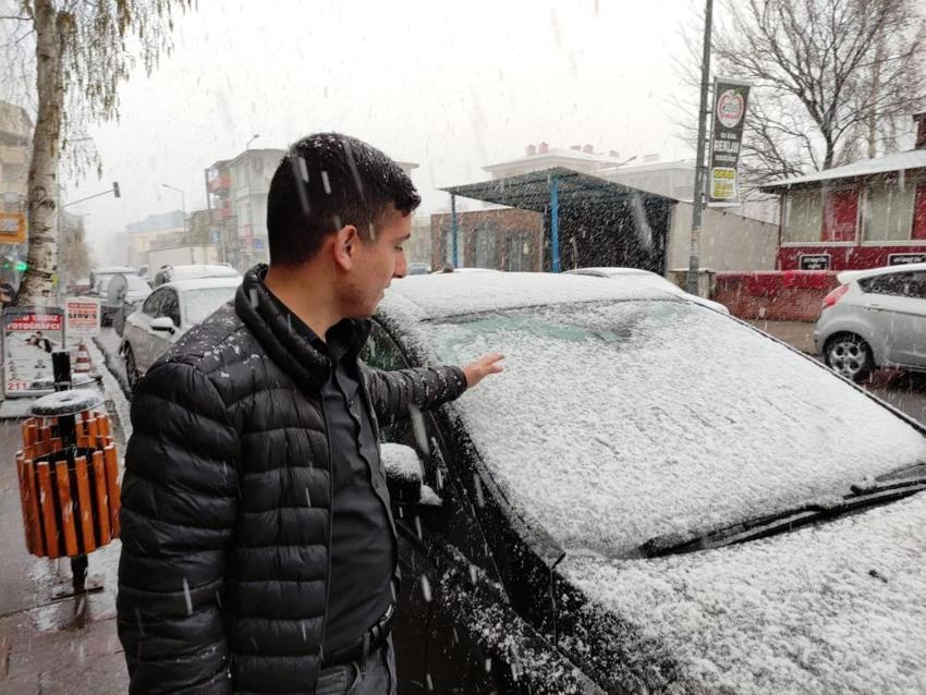 Yoğun kar yağışı yeniden başladı! Yağışlar devam edecek, Meteoroloji son dakika duyurdu, çok sayıda il için sarı alarm verildi