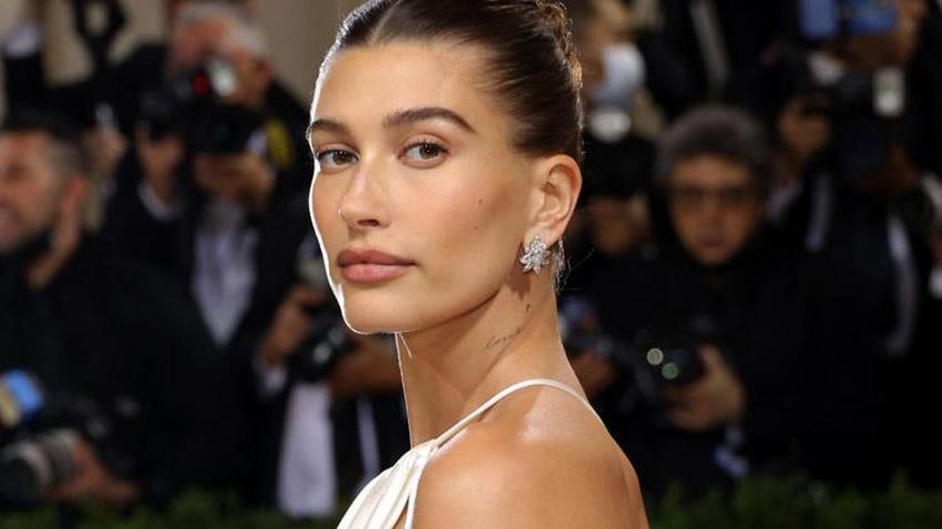 Hailey Baldwin'in Met Gala partisindeki sütyenin fiyatı şoke etti!