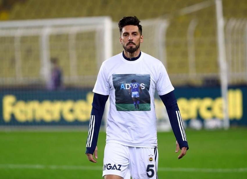 Fenerbahçe'de ilk ayrılık! Eşyalarını topladı ülkesine geri dönüyor
