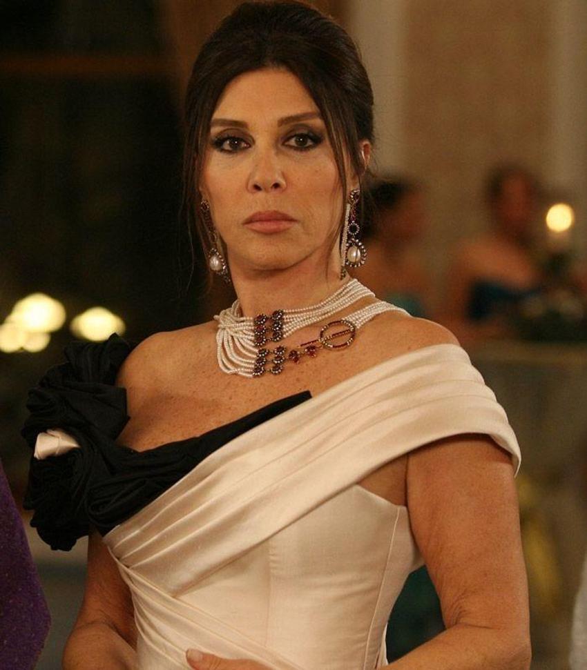 Nebahat Çehre: Ben başlamış hiçbir diziye dahil olmam