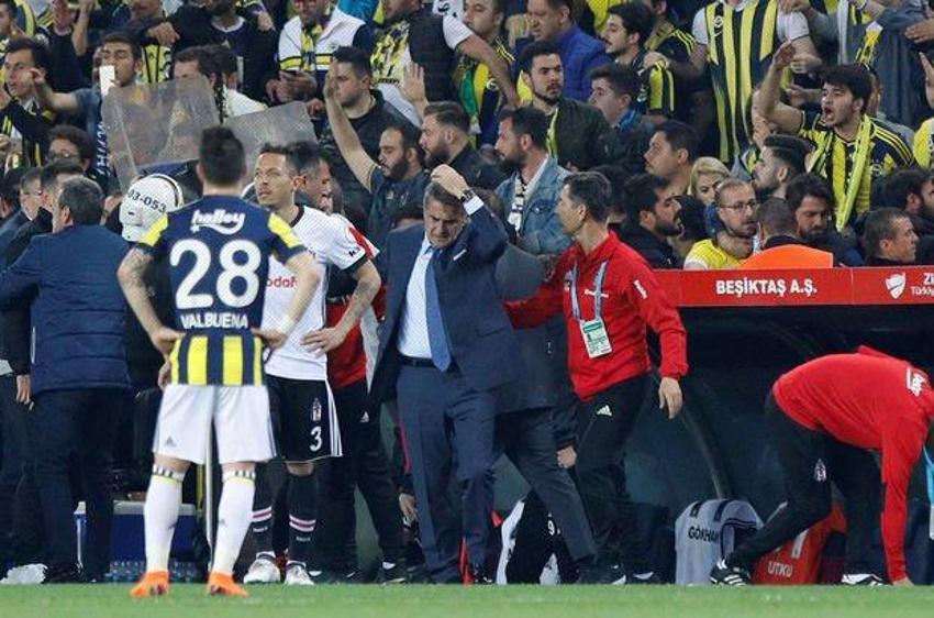 Beşiktaş - Fenerbahçe derbilerinde futbol tarihine damgasını vuran sonuçlar ve olaylar!