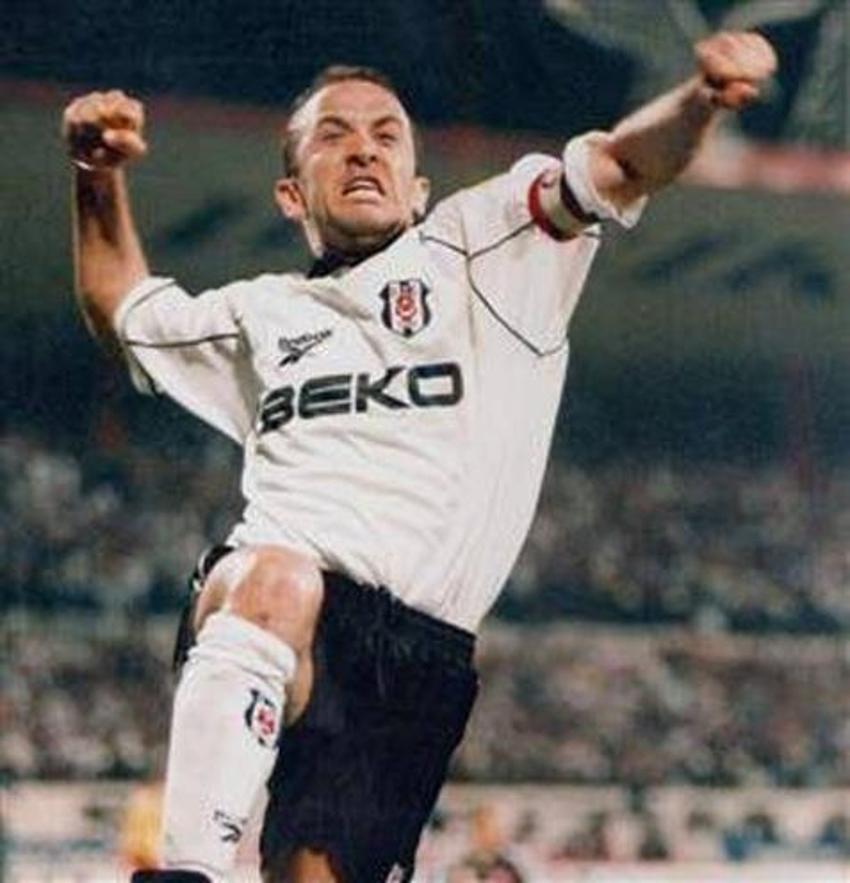 Beşiktaş - Fenerbahçe derbilerinde futbol tarihine damgasını vuran sonuçlar ve olaylar!