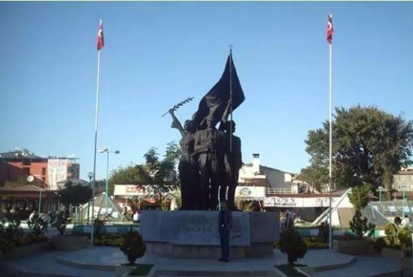 Türkiye'nin il olmaya en yakın ilçeleri belli oldu! Şaşırtan sonuç 400 bin kişi...