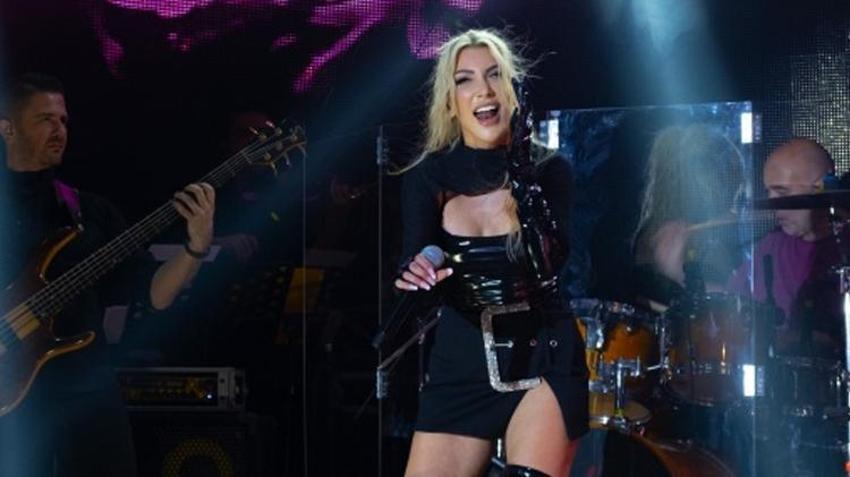 Hande Yener: Çılgınlığı seviyorum