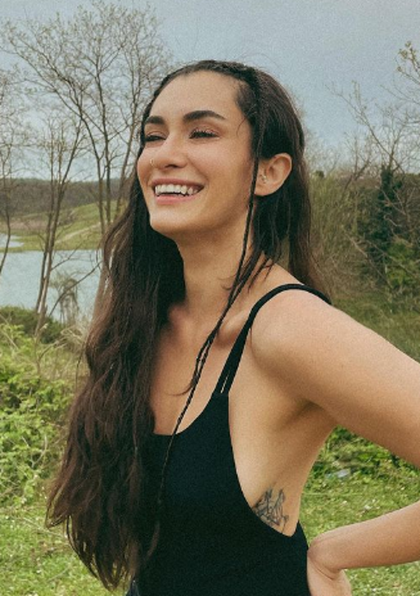 Hande Doğandemir'den estetik açıklaması!
