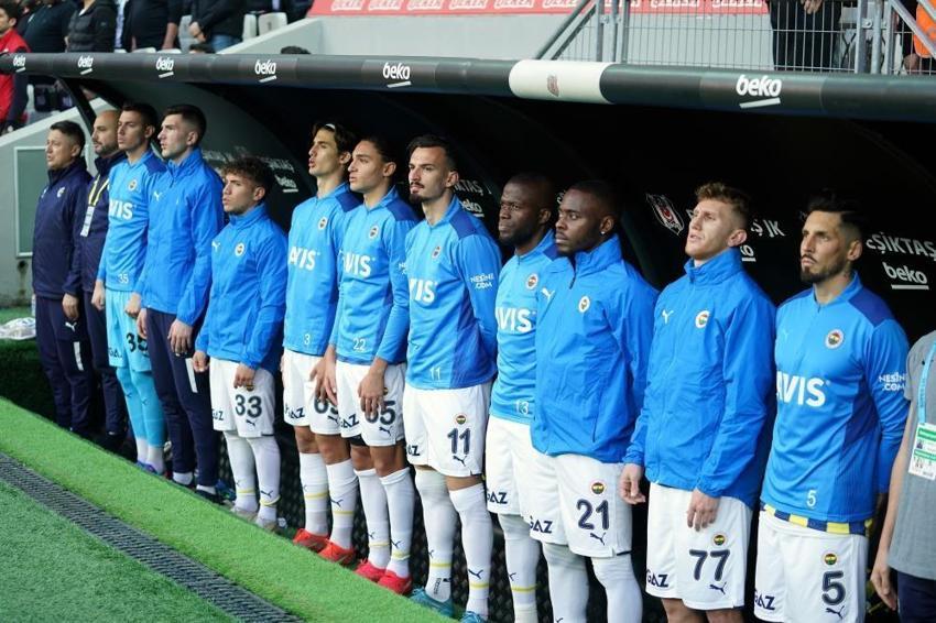 Beşiktaş - Fenerbahçe derbisine damga vurdu! Yıldız oyuncudan şoke eden tepki, Valerien Ismael'in yüzüne bile bakmadı! İsmail Kartal ve İrfan Can...
