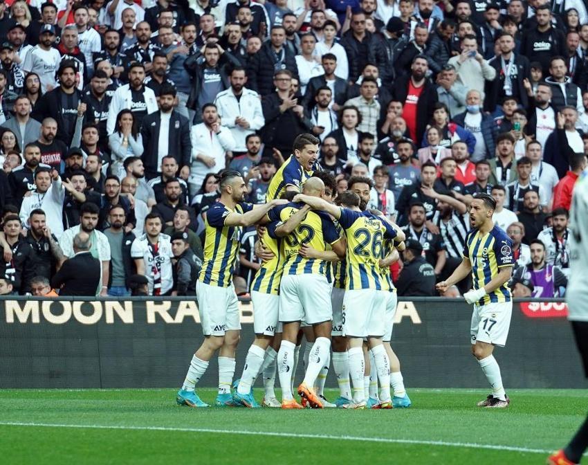 Beşiktaş - Fenerbahçe derbisine damga vurdu! Yıldız oyuncudan şoke eden tepki, Valerien Ismael'in yüzüne bile bakmadı! İsmail Kartal ve İrfan Can...