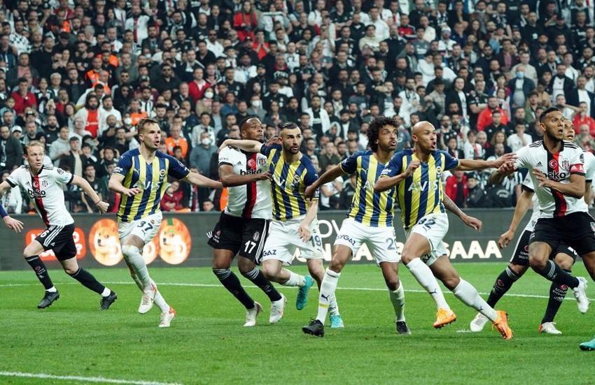 Beşiktaş - Fenerbahçe derbisine damga vurdu! Yıldız oyuncudan şoke eden tepki, Valerien Ismael'in yüzüne bile bakmadı! İsmail Kartal ve İrfan Can...