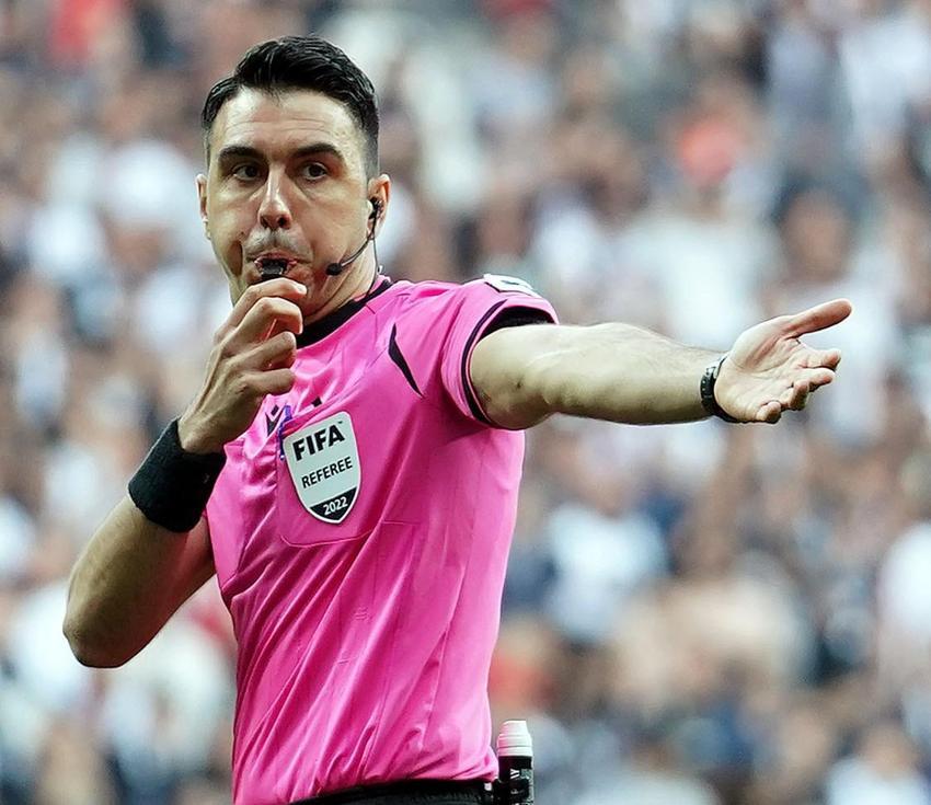 Beşiktaş - Fenerbahçe derbisine damga vurdu! Yıldız oyuncudan şoke eden tepki, Valerien Ismael'in yüzüne bile bakmadı! İsmail Kartal ve İrfan Can...