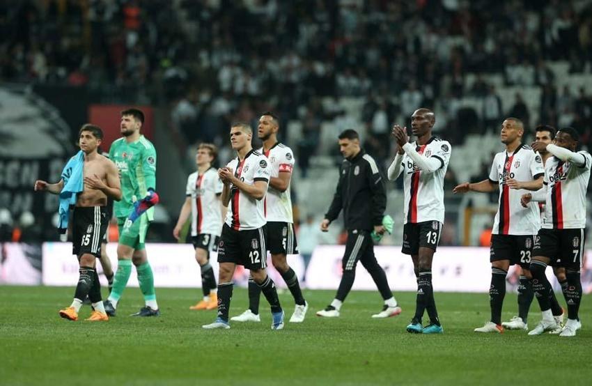 Ali Koç daha yeni sözleşme imzalamıştı! Şansal Büyüka bombaladı 'Beleşçi gibi bekliyor'