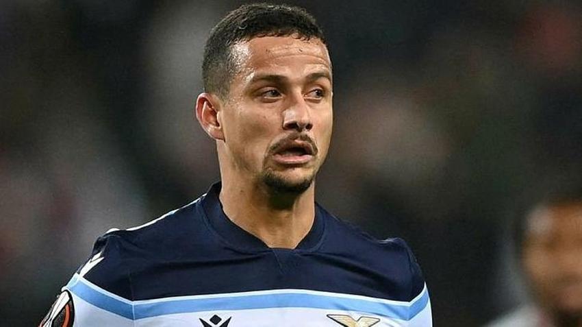 Ali Koç'tan iki flaş transfer! Tarihi maçta 5 gol atan forveti getiriyor