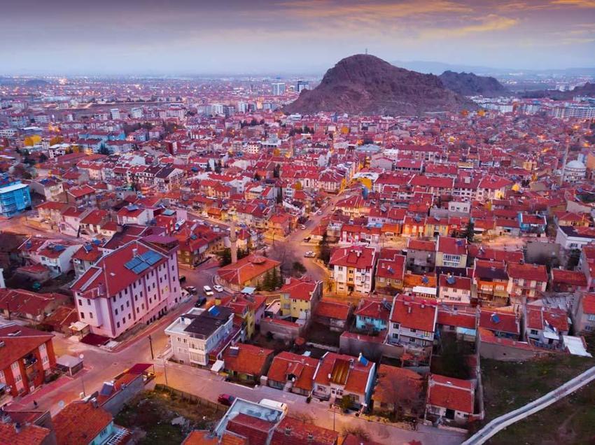 İllerin rakamları açıklandı nüfusu azalanlar belli oldu! İşte dikkat çeken sayılarla 16 il ve Türkiye'nin nüfusu...