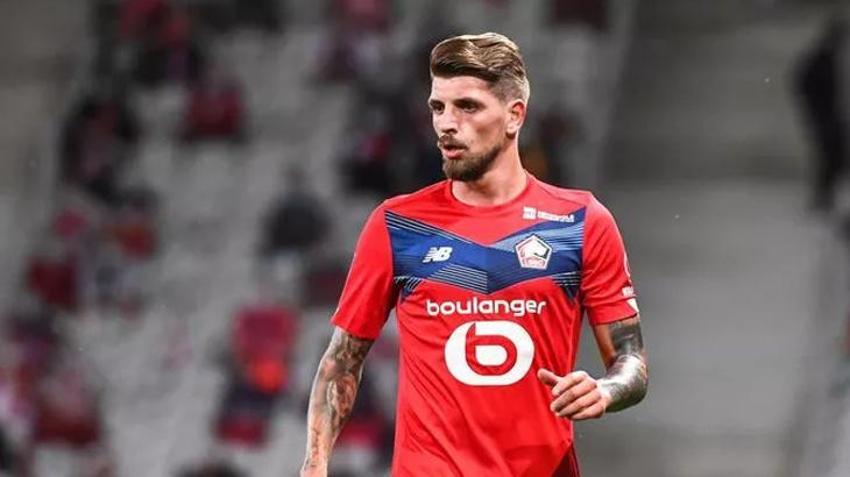 Burak Elmas 'gençleştirme yasak' dedi! 35 milyon euro'luk 3 yıldız bedavaya G.Saray'a geliyor
