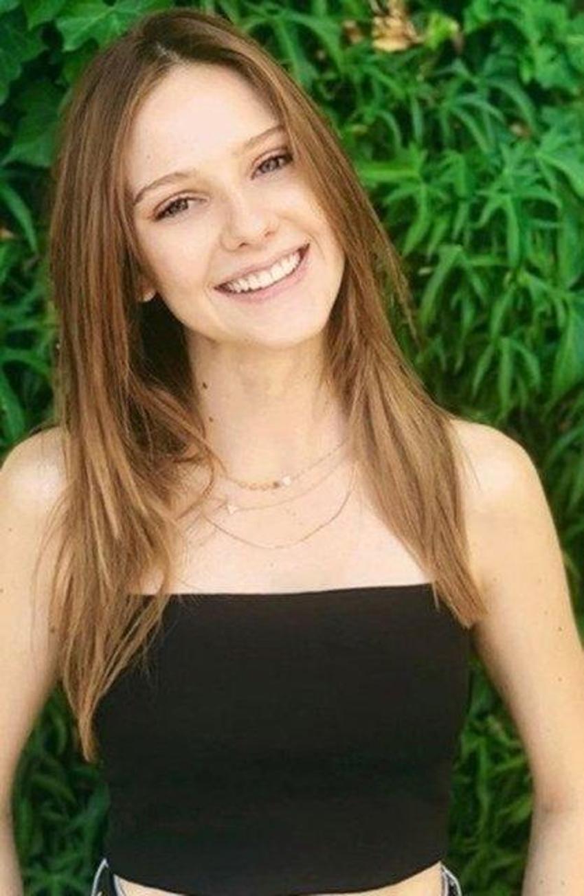 Alina Boz:Çok kalabalık olunca kendimi kaybediyorum