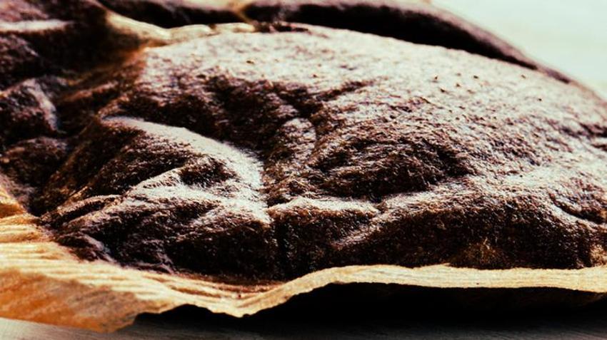 Güneş yanıklarına iyi geliyor, diş eti ve cilt sağlığı için çok faydalı! Herkes çöpe atıyor ama...  