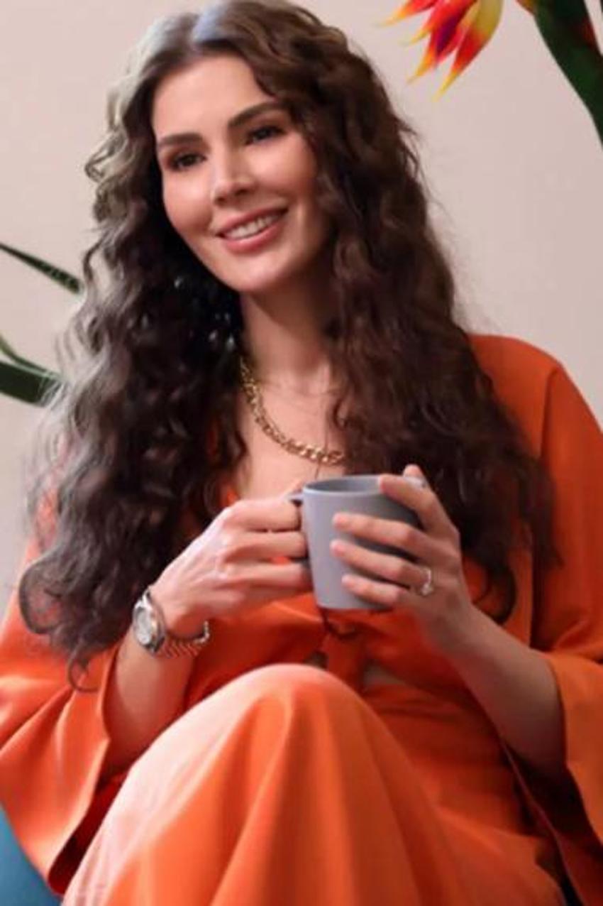 Hatice Şendil'in yüzündeki değişim dikkat çekti!