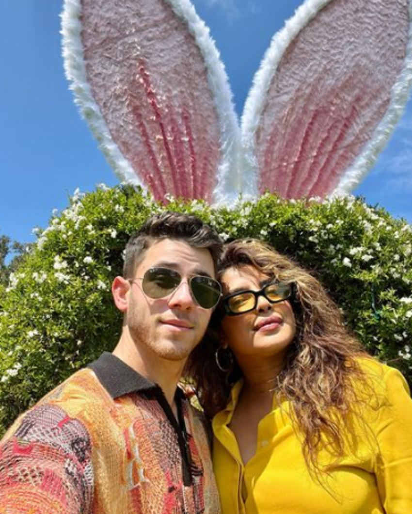 Nick Jonas-Priyanka Chopra çifti bebeklerinin fotoğrafını ilk kez paylaştı!