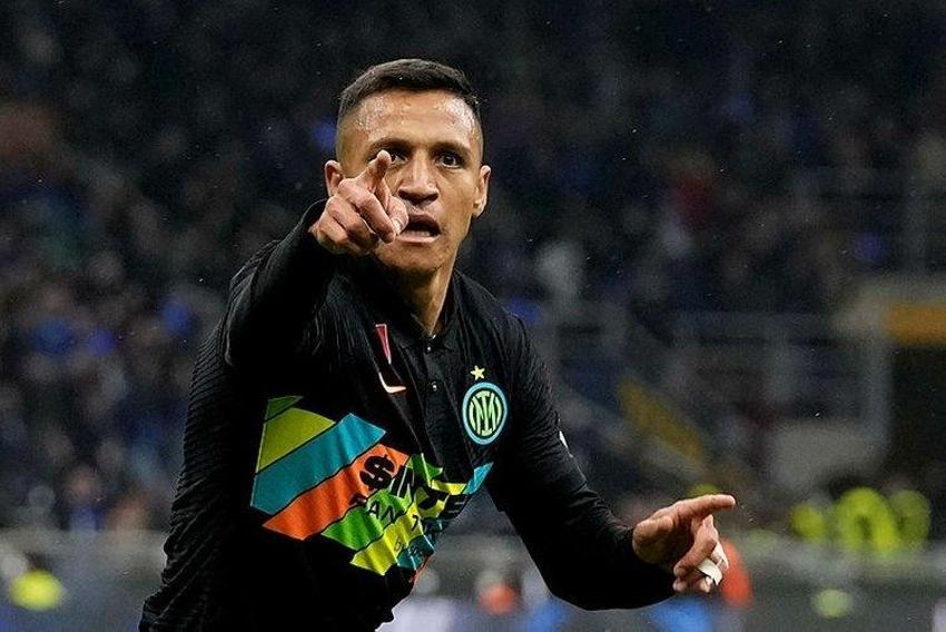 Burak Elmas'tan tarihi operasyon! 8 futbolcu eşyalarını topladı 5'i Fatih Terim'in 'evladı'