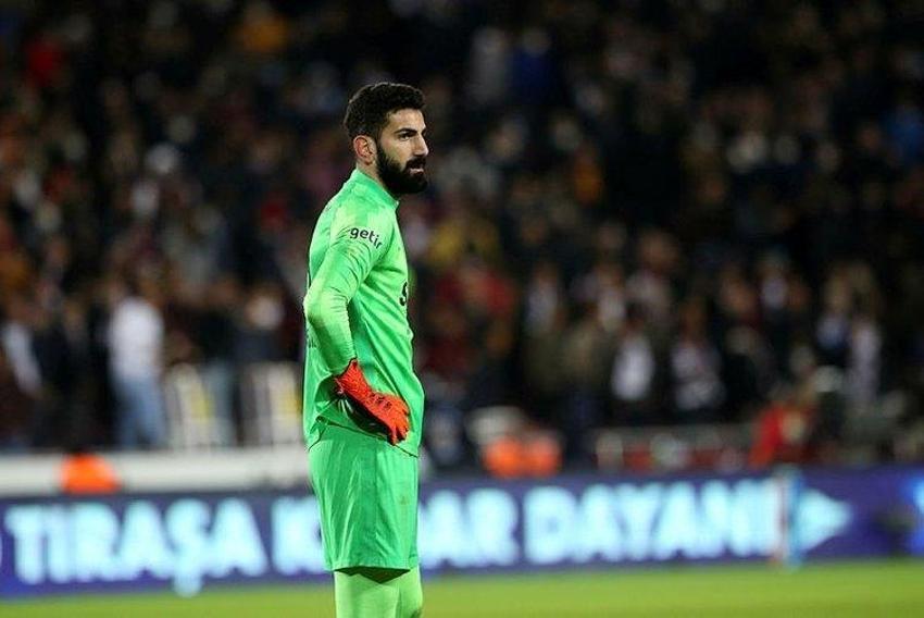 Burak Elmas'tan tarihi operasyon! 8 futbolcu eşyalarını topladı 5'i Fatih Terim'in 'evladı'