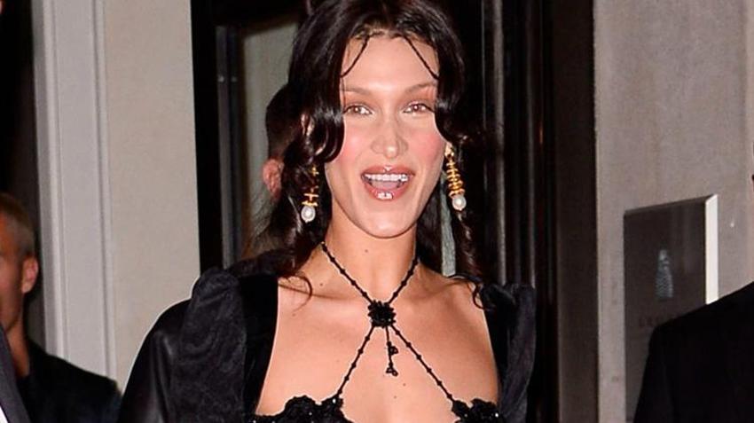 Bella Hadid'in kostümüne Türk modacı imzası! 