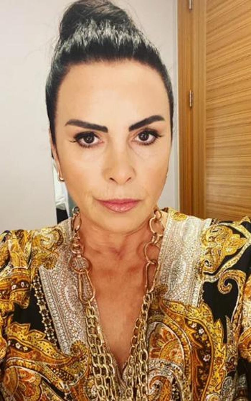 Ünlü oyuncu Nursel Köse'den evlilik açıklaması! Eşiyle tanışma hikayesi konuşuldu...