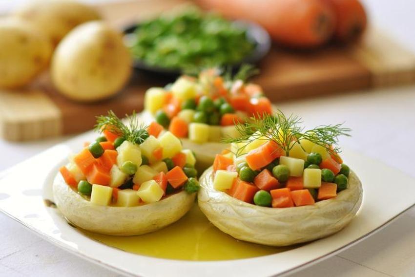 Tansiyon ve kolesterol düşürüyor, yedikçe ömrü uzatıyor! Hastalıklara karşı savaşçı, antioksidan zengini! A, C, B1, B2, B6 ve K vitaminleri...  