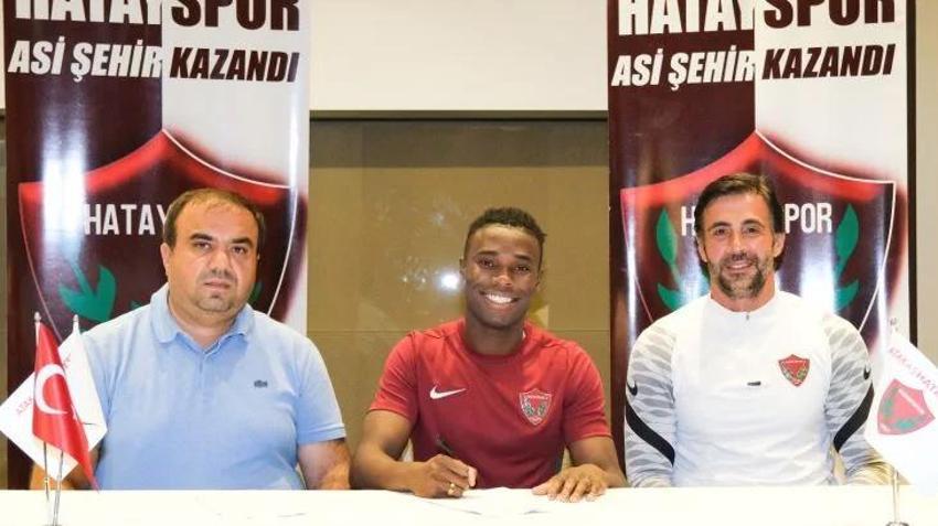Belözoğlu ile Ali Koç arasında savaş çıktı! 400 bin euro'ya alınan sol bek için ortalık karıştı