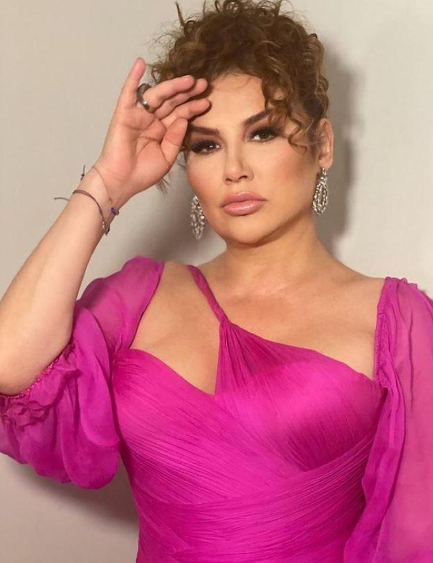 Deniz Seki son hali ile sosyal medyanın diline düştü! Bülent Ersoy'a benzetildi...
