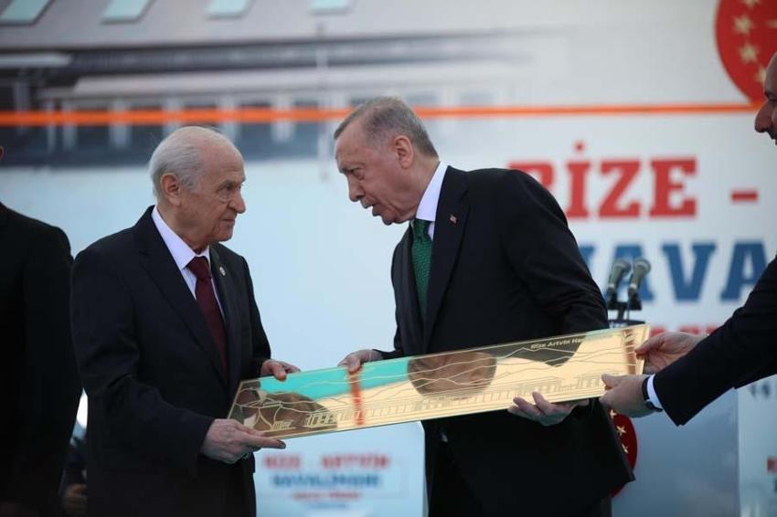 Rize-Artvin Havalimanı açıldı! Cumhurbaşkanı Erdoğan: Havayolu ulaşımında alınan mesafenin sembolüdür