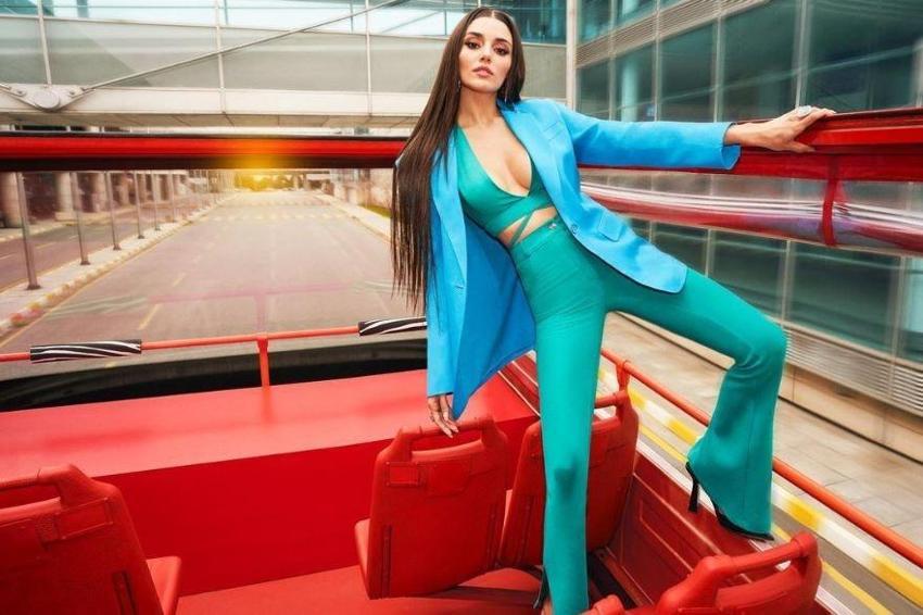 Hande Erçel şaşırttı! Fiyatı 5 bin 318 TL...