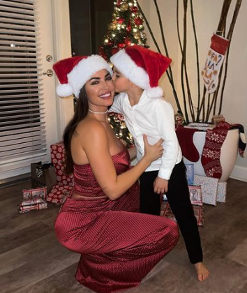 Sneijder'in eski eşi Yolanthe Cabau'dan şaşırtan ilişki itirafı!