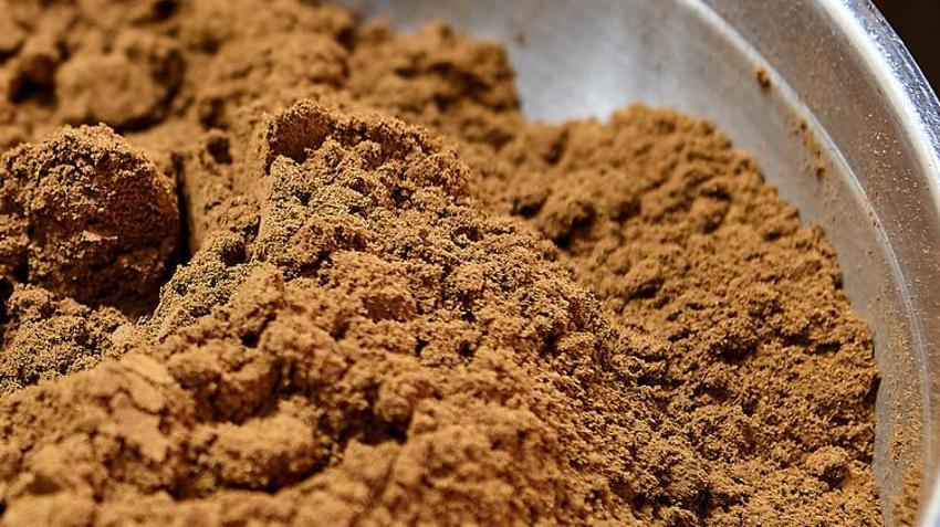Vücuttaki yağları söküp atıyor, hızla zayıflatıyor, metabolizmayı hızlandırıyor! Günde 1 defa tüketmek yeterli, yapımı çok kolay...