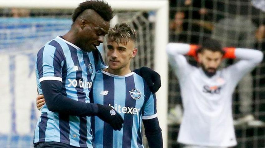 Galatasaray'dan ilk transfer! Yeni sezonda sağ kanat ona emanet...