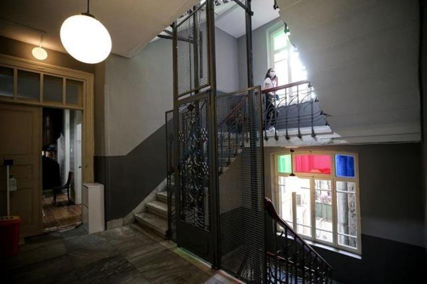 Bülent Ersoy Masumlar Apartmanı'na talip oldu! 108 milyona satılıyor...