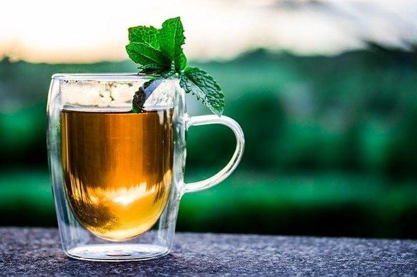 Kan şekerini düzenliyor, bağışıklığı güçlendiriyor, yorgunluğu gideriyor! L-theanin, niasin, riboflavin, folik asit deposu, günde en fazla 3 fincan...