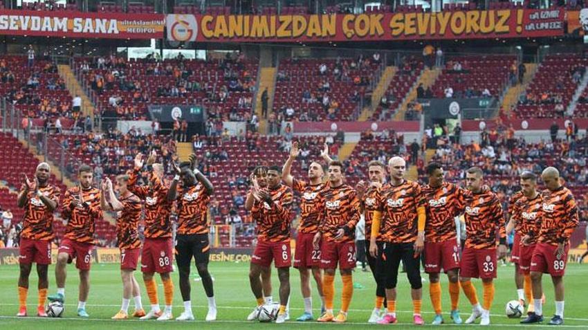 Galatasaray taraftarını heyecanlandıran Kerem Aktürkoğlu ve Yunus Akgün iddiası! Sarı-kırmızılıların planları '2 soyguncu' üzerine...