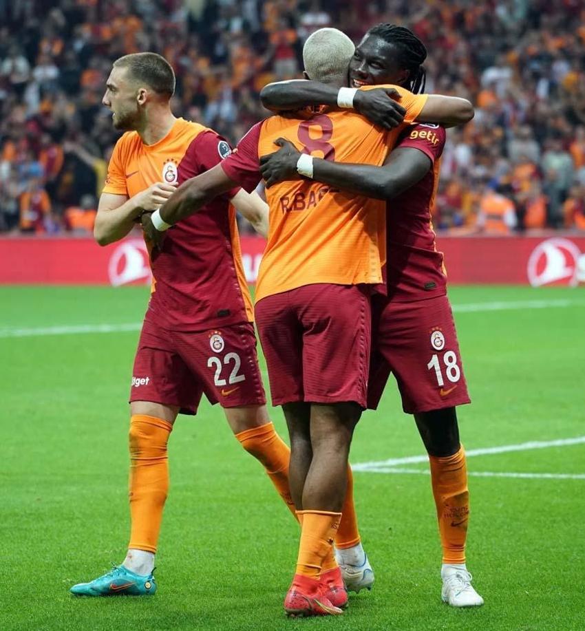 Galatasaray taraftarını heyecanlandıran Kerem Aktürkoğlu ve Yunus Akgün iddiası! Sarı-kırmızılıların planları '2 soyguncu' üzerine...