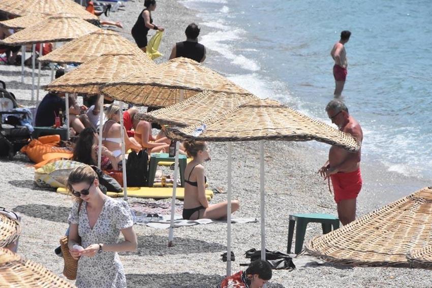 En düşük ve en yüksek yazlık fiyatları belli oldu! İşte bölge bölge satılık-kiralık rakamlar...