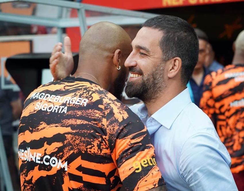 Galatasaray'da Arda Turan Adana Demirspor maçı kadrosuna neden alınmadı? Domenec Torrent için olay sözler!