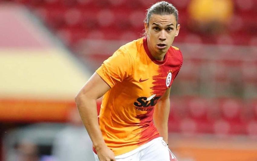 Galatasaray'da ayrılıklar peş peşe! 13 isim birden gidiyor: Yıldız futbolcu Fenerbahçe'ye...
