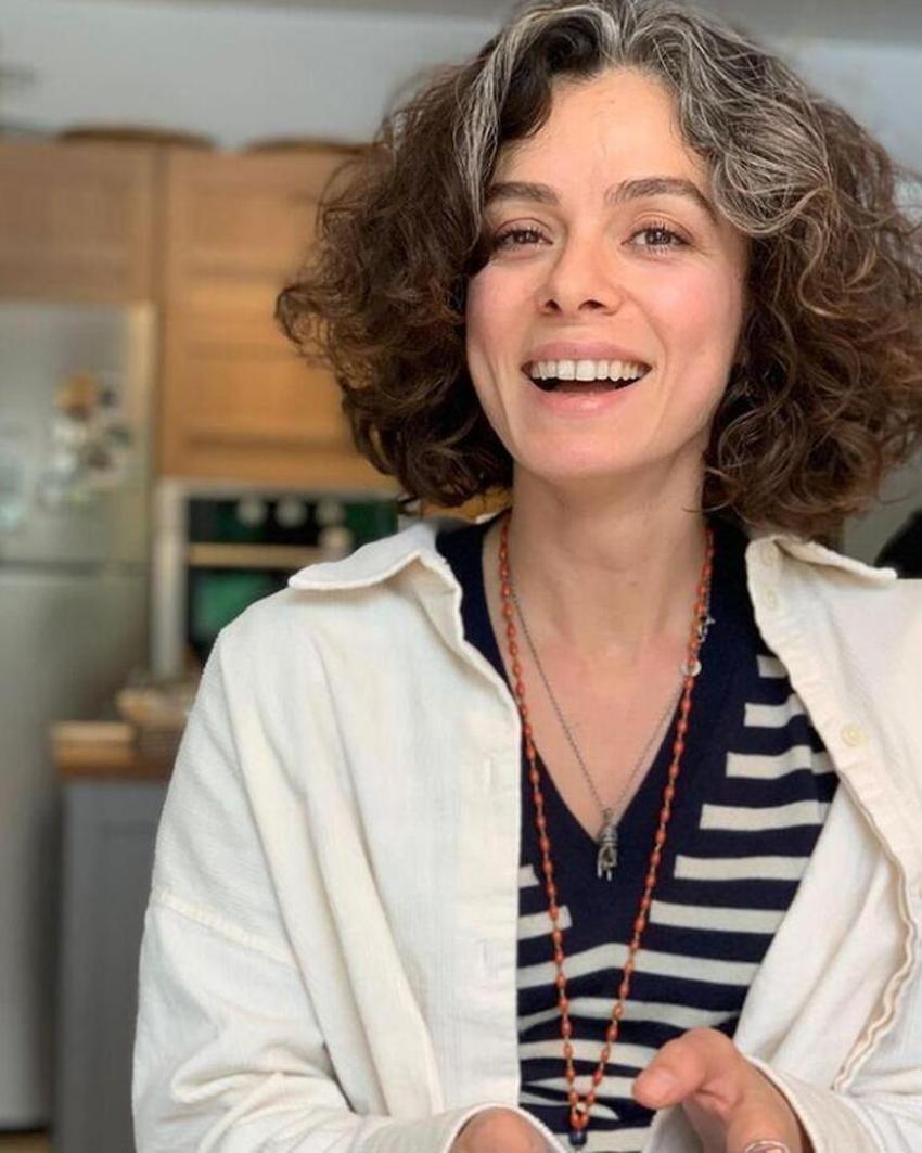 Özge Özpirinçci'nin kızı Mercan göründü!