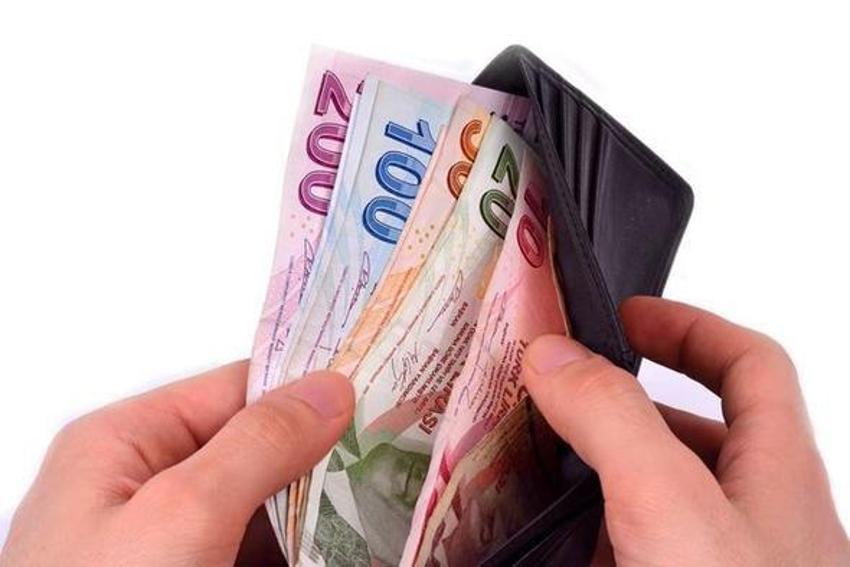 Emekli aylıklarına ve memur maaşlarına büyük zam! Oranlar artıyor, en düşük zam miktarı 2.874 TL olacak