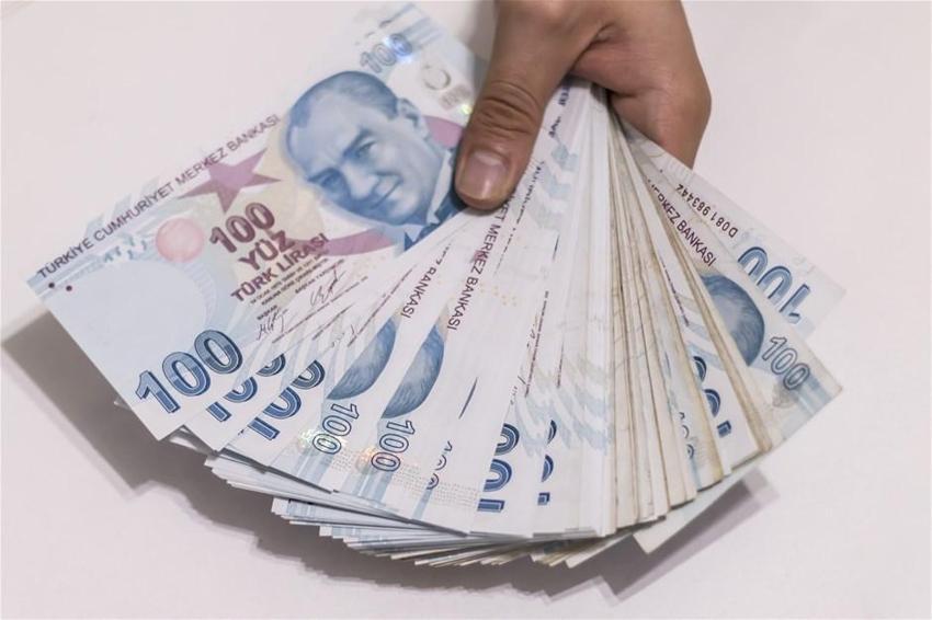 Emekli aylıklarına ve memur maaşlarına büyük zam! Oranlar artıyor, en düşük zam miktarı 2.874 TL olacak