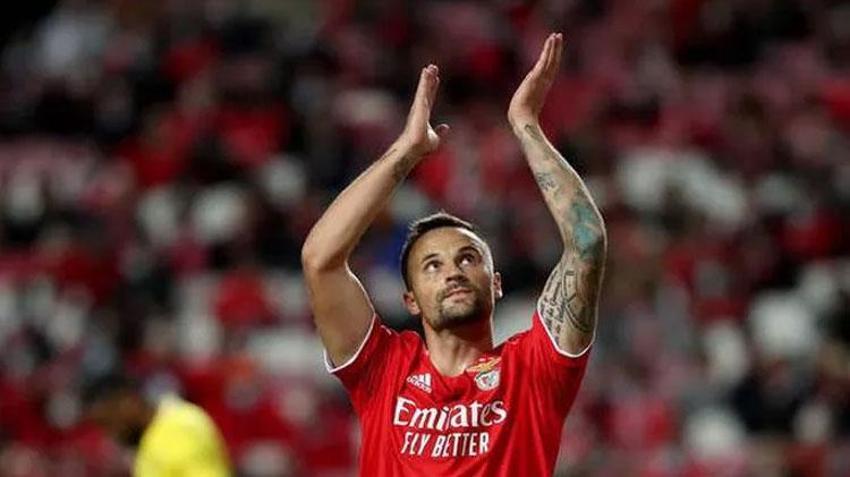 Milli maçlardan sonra lakabı 'İsviçre'nin Umut Bulut'u' oldu! F.Bahçe'de tartışılan golcü...