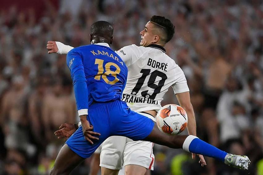 UEFA  Avrupa Ligi finalinde Rangers kaybetti, Fenerbahçe'nin Şampiyonlar Ligi yolu uzadı!